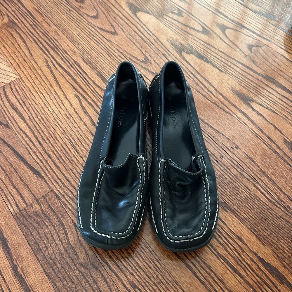 Maripe Black Leather Loafers
